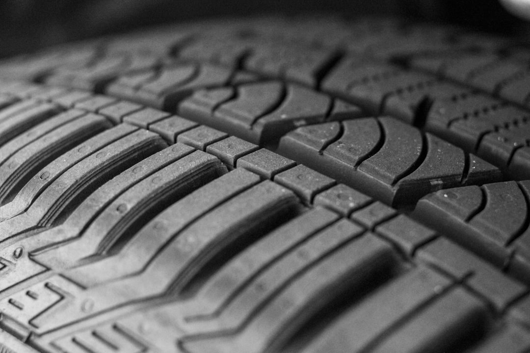 como ler medida e índice de velocidade na lateral do pneu Pirelli